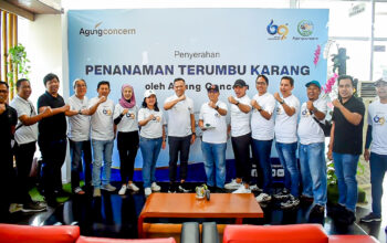 CSR Penanaman Terumbu Karang Agung Concern Group